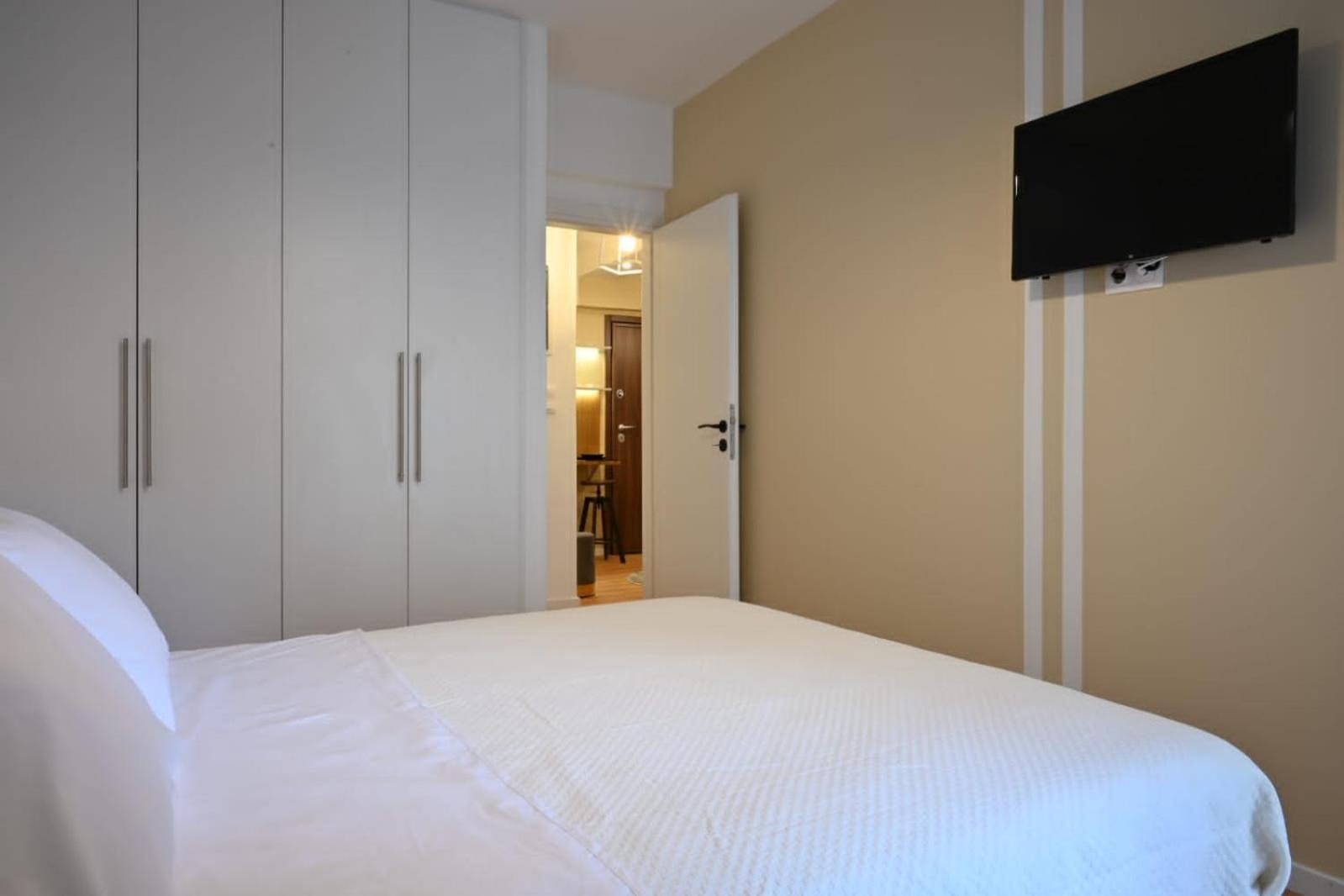 Modern Two Bedroom Apartment At Koukaki 雅典 外观 照片
